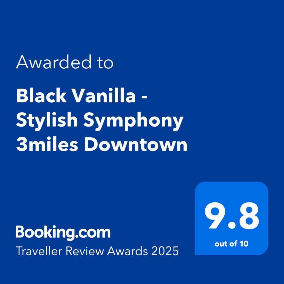 Black Vanilla - Stylish Symphony 3Miles Downtown North North Naples Dış mekan fotoğraf